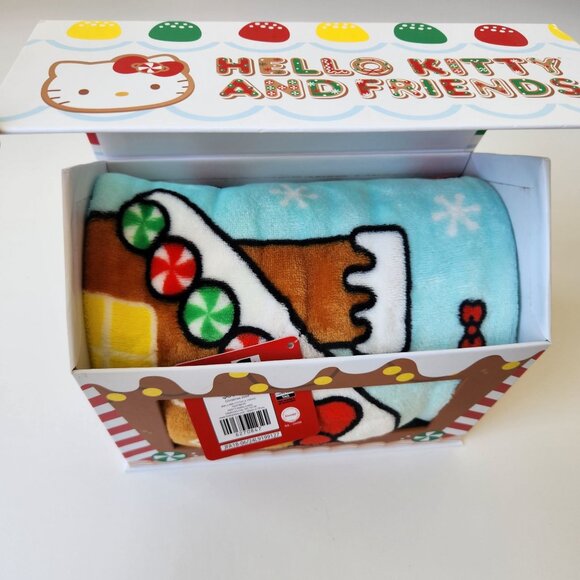 Hello Kitty And Friends Holiday Blanket Soft Fleece Throw Christmas Gingerbread - Picture 5 of 10